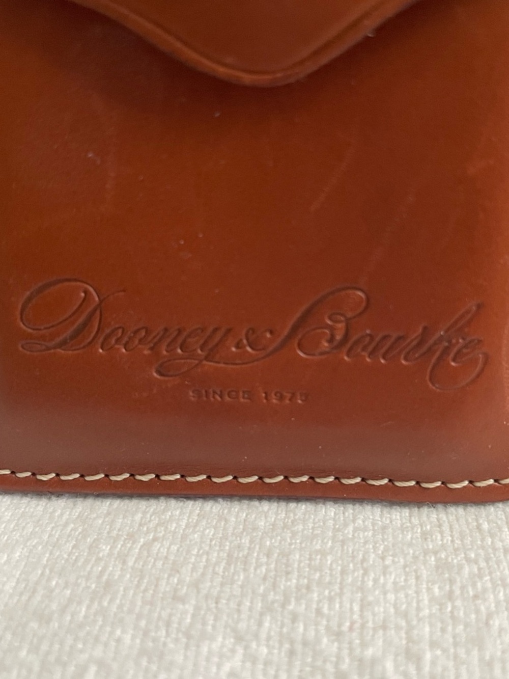 Vintage Dooney & Bourke Chestnut Brown Card Holder - Picture 2 of 7